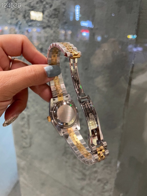 ブランド時計全体デザイン